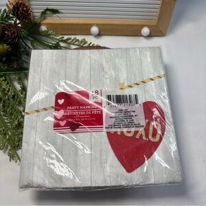 XO Valentine Party Napkins 18 Count 2-Ply Rustic Wood Heart Design New